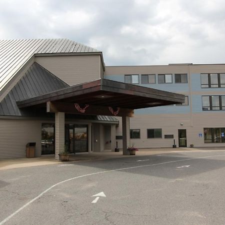 Baraga Lakeside Inn Exterior foto